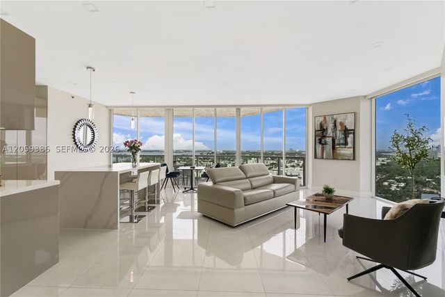 7330 Ocean Ter 2404, Miami Beach, FL 33141