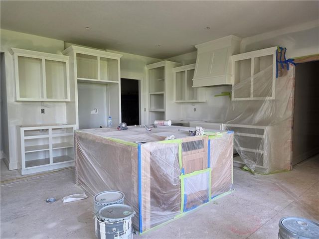 4445 Tee Box Drive, Basehor, KS 66007
