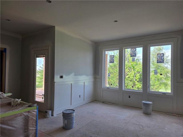 4445 Tee Box Drive, Basehor, KS 66007