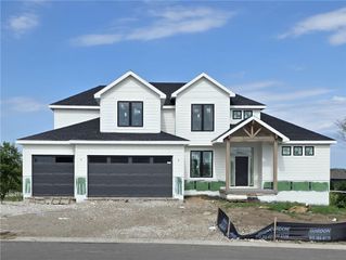4445 Tee Box Drive, Basehor, KS 66007