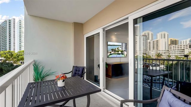 300 Bayview Drive 307, Sunny Isles Beach, FL 33160