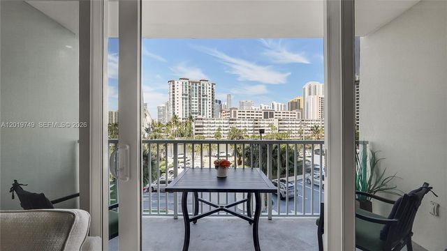 300 Bayview Drive 307, Sunny Isles Beach, FL 33160