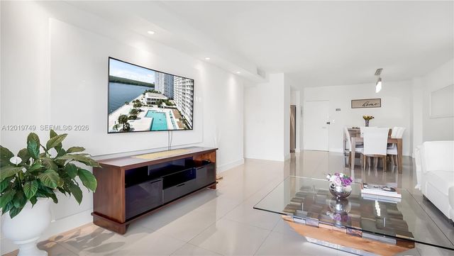 300 Bayview Drive 307, Sunny Isles Beach, FL 33160