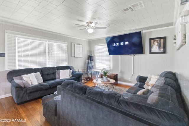 1018 Semere Road, Breaux Bridge, LA 70517