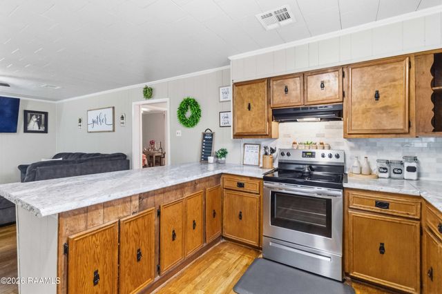 1018 Semere Road, Breaux Bridge, LA 70517