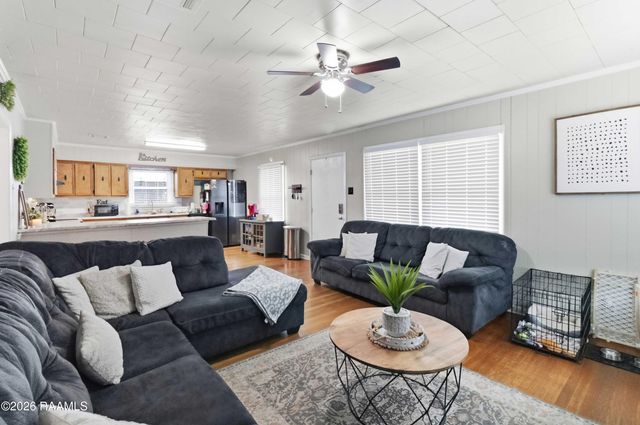 1018 Semere Road, Breaux Bridge, LA 70517