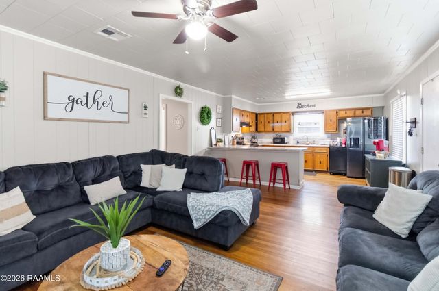 1018 Semere Road, Breaux Bridge, LA 70517