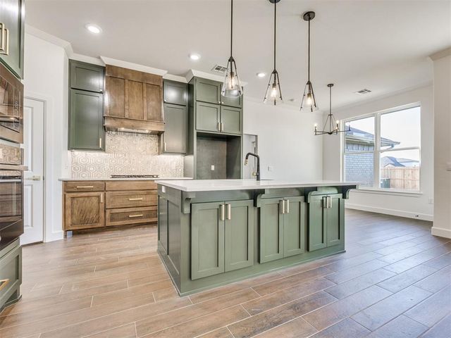 16021 Catalonia Place, Oklahoma City, OK 73170