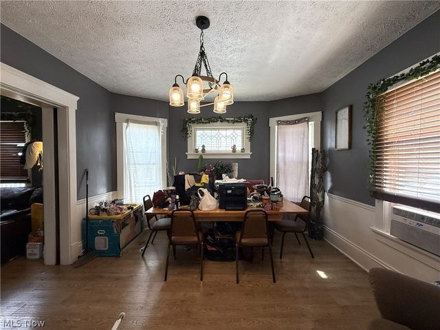 812 Clarendon Avenue NW, Canton, OH 44708