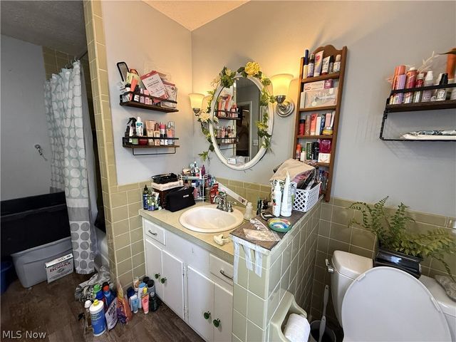 812 Clarendon Avenue NW, Canton, OH 44708