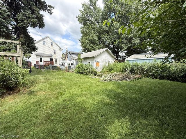 812 Clarendon Avenue NW, Canton, OH 44708