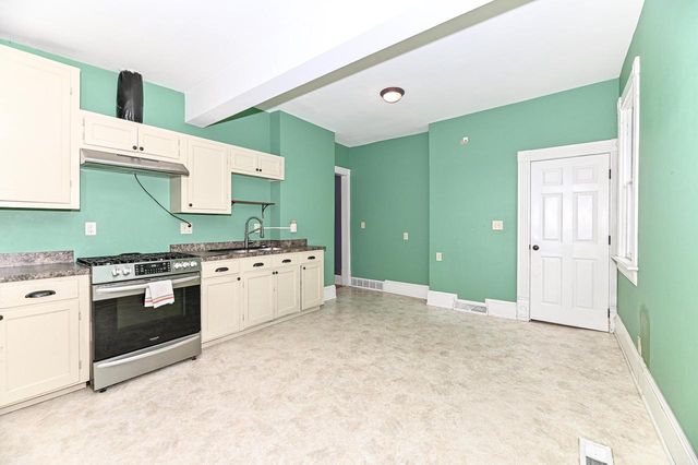934 29th STREET, Milwaukee, WI 53208