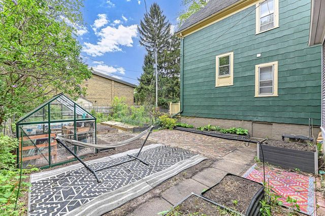 934 29th STREET, Milwaukee, WI 53208