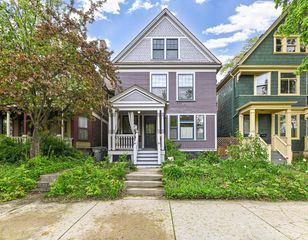 934 29th STREET, Milwaukee, WI 53208