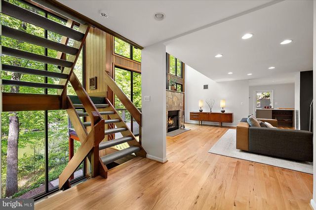1739 VINEYARD TRL, Annapolis, MD 21401