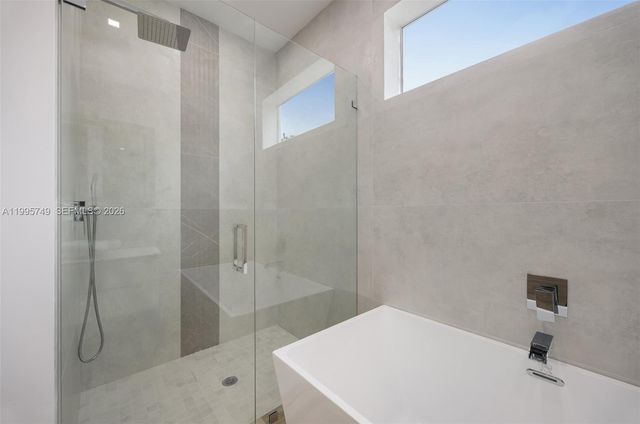 3162 Plaza St, Coconut Grove, FL 33133