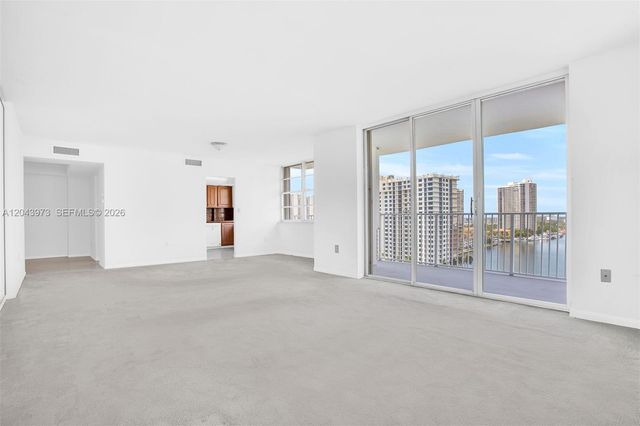 2851 NE 183rd St 1416E, Aventura, FL 33160