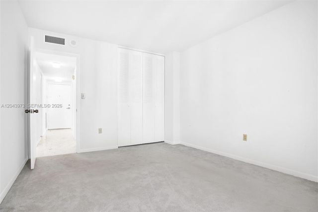 2851 NE 183rd St 1416E, Aventura, FL 33160