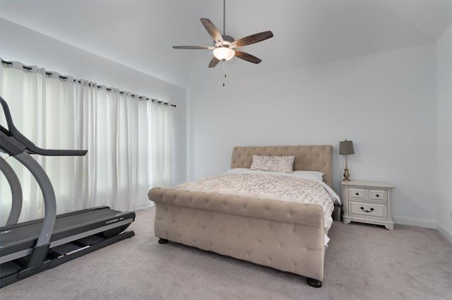 504 Pulitzer DR, Hutto, TX 78634