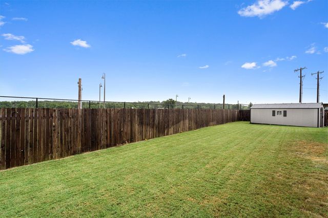 504 Pulitzer DR, Hutto, TX 78634