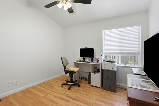 575 San Pedro 8, Morgan Hill, CA 95037
