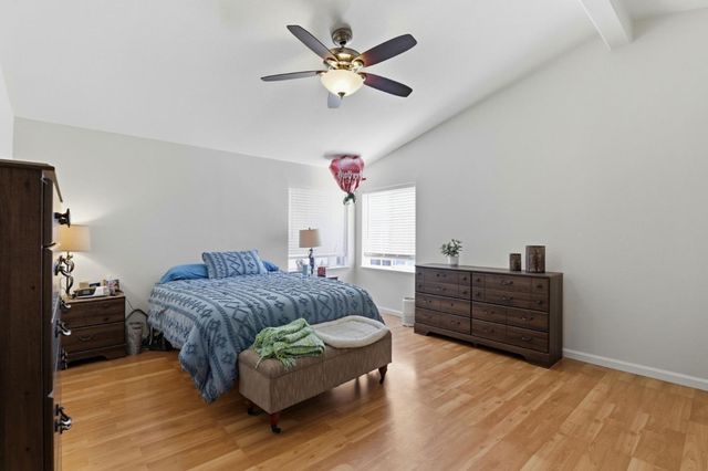 575 San Pedro 8, Morgan Hill, CA 95037