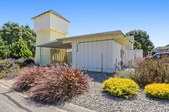 575 San Pedro 8, Morgan Hill, CA 95037