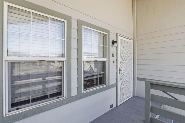 575 San Pedro 8, Morgan Hill, CA 95037