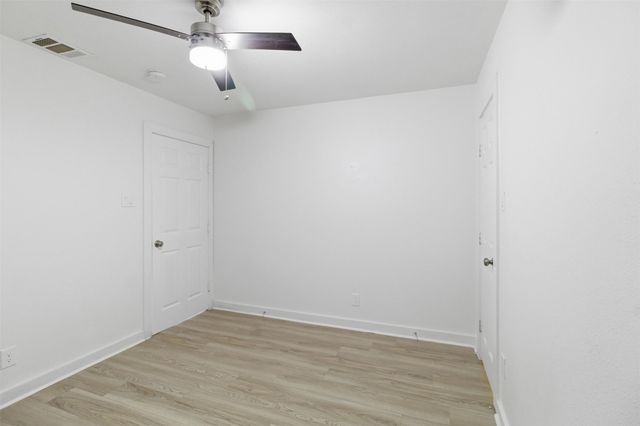 2942 Townsend Drive, Dallas, TX 75229