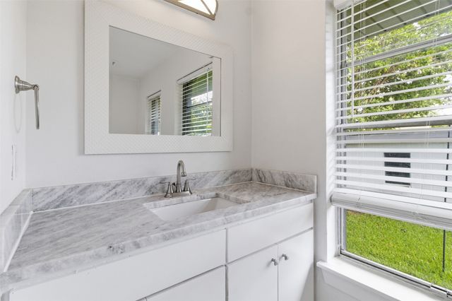 2942 Townsend Drive, Dallas, TX 75229