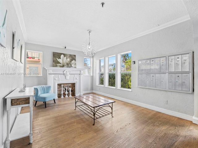 1027 Pennsylvania Ave 206, Miami Beach, FL 33139