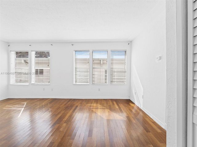 1027 Pennsylvania Ave 206, Miami Beach, FL 33139