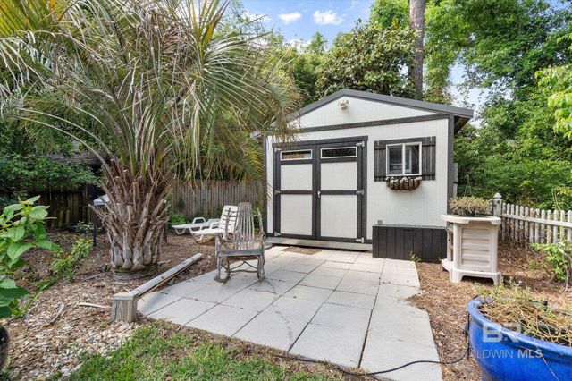 121 Kurlane Street, Fairhope, AL 36532
