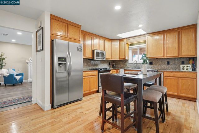 2715 Sargent Ave, San Pablo, CA 94806