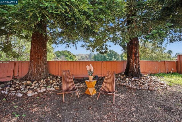 2715 Sargent Ave, San Pablo, CA 94806