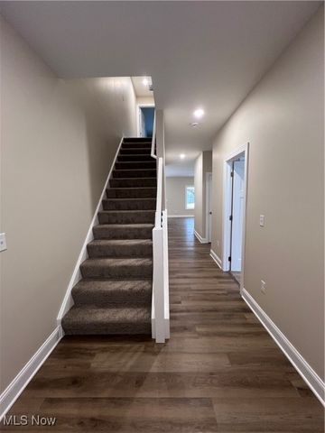 5403 Winding Creek Drive, Ravenna, OH 44266