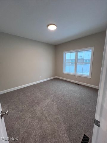 5403 Winding Creek Drive, Ravenna, OH 44266