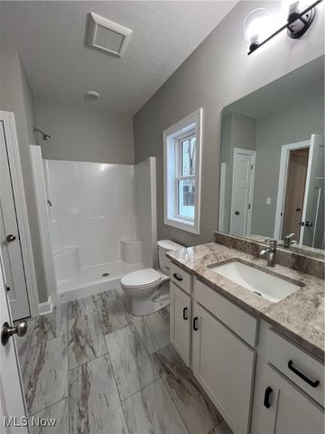 5403 Winding Creek Drive, Ravenna, OH 44266