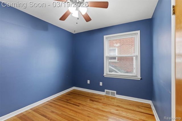 6789 Larme Avenue, Allen Park, MI 48101