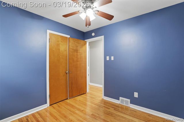 6789 Larme Avenue, Allen Park, MI 48101