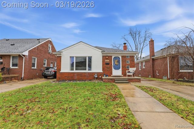 6789 Larme Avenue, Allen Park, MI 48101