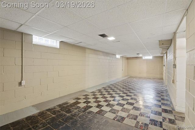 6789 Larme Avenue, Allen Park, MI 48101