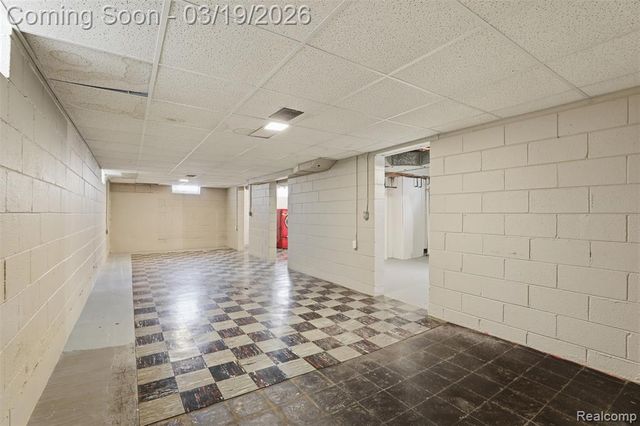 6789 Larme Avenue, Allen Park, MI 48101