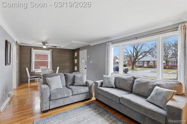 6789 Larme Avenue, Allen Park, MI 48101