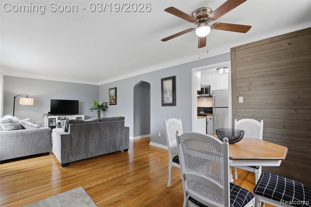 6789 Larme Avenue, Allen Park, MI 48101