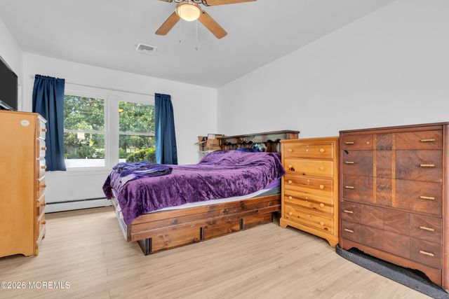 1108 Anchor Avenue, Beachwood, NJ 08722