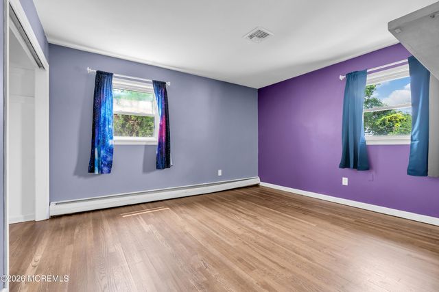 1108 Anchor Avenue, Beachwood, NJ 08722