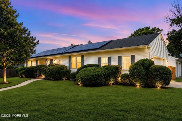 1108 Anchor Avenue, Beachwood, NJ 08722