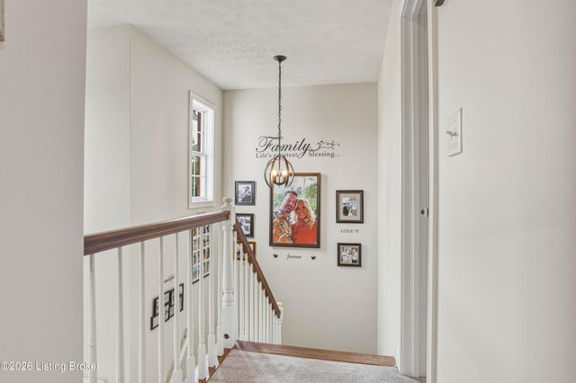 685 Lincoln Trace, Taylorsville, KY 40071