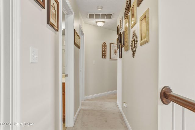 685 Lincoln Trace, Taylorsville, KY 40071